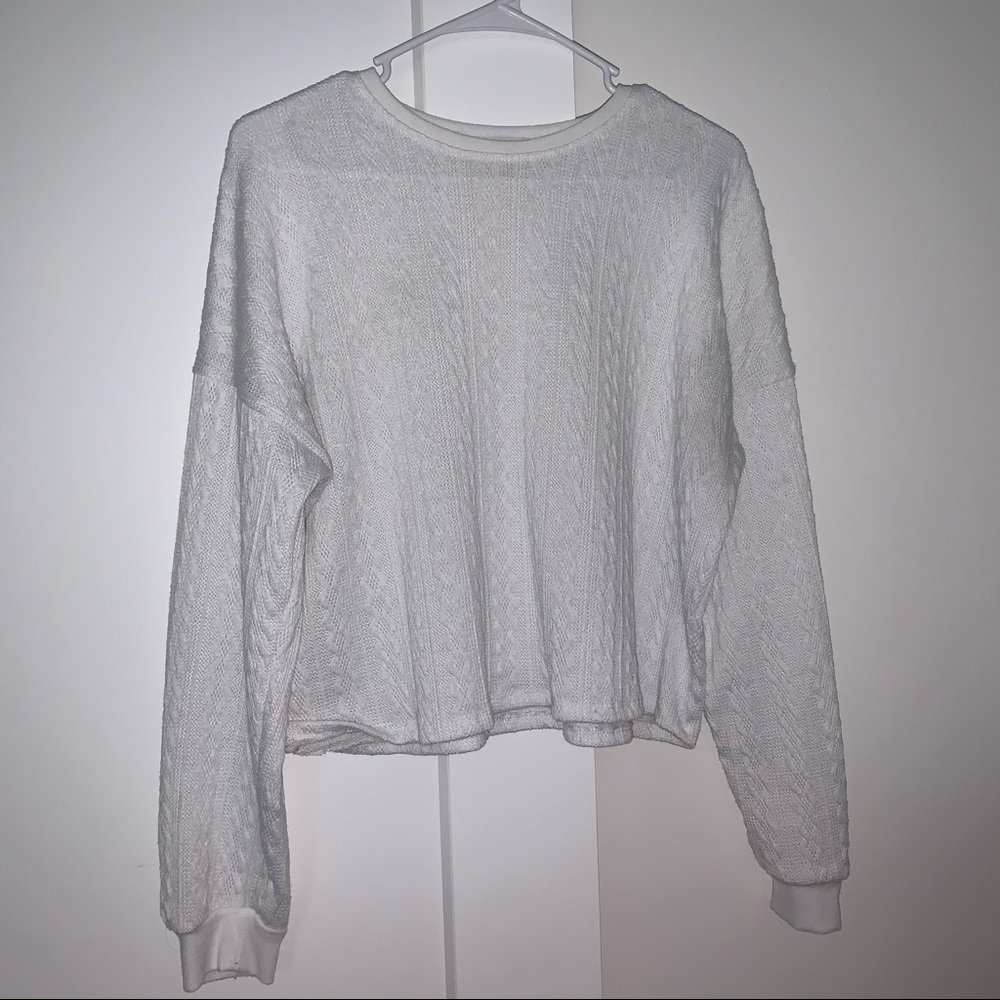 White Knit Cropped Long Sleeve Shirt